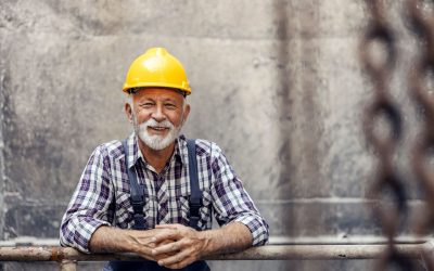 Les seniors “cols blancs” bénéficient le plus du travail hybride